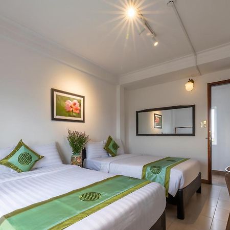 Charming Riverside Hotel Huế Kültér fotó