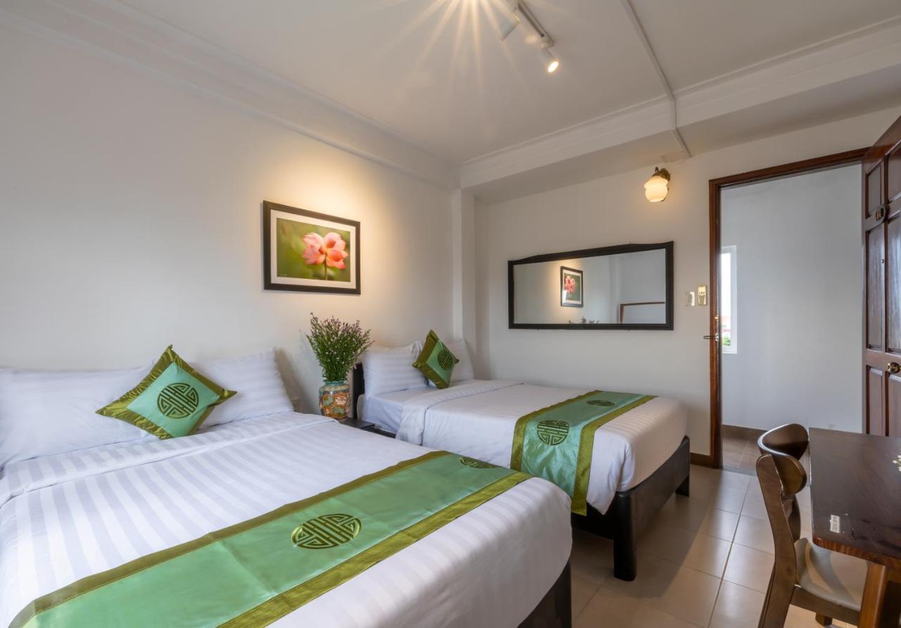 Charming Riverside Hotel Huế Kültér fotó