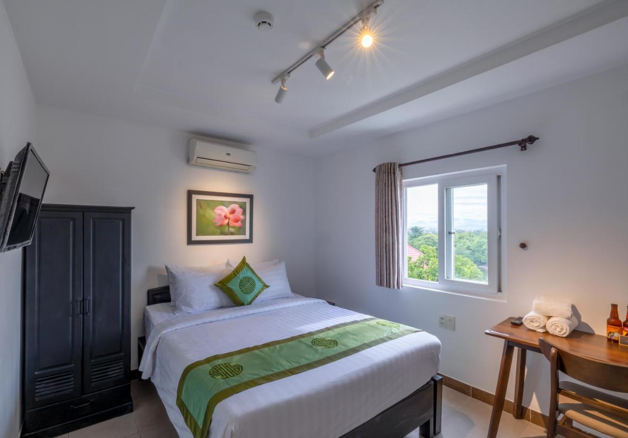 Charming Riverside Hotel Huế Kültér fotó