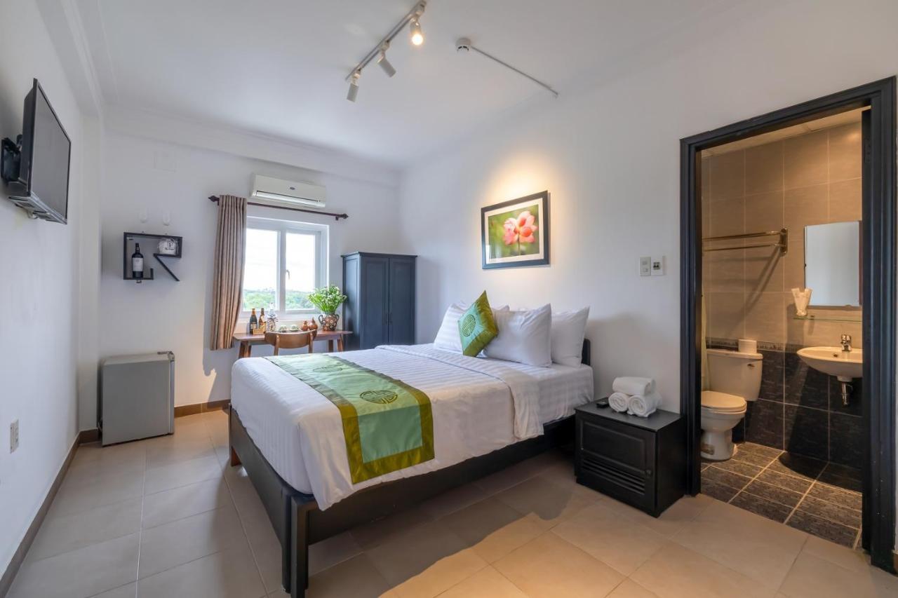 Charming Riverside Hotel Huế Kültér fotó