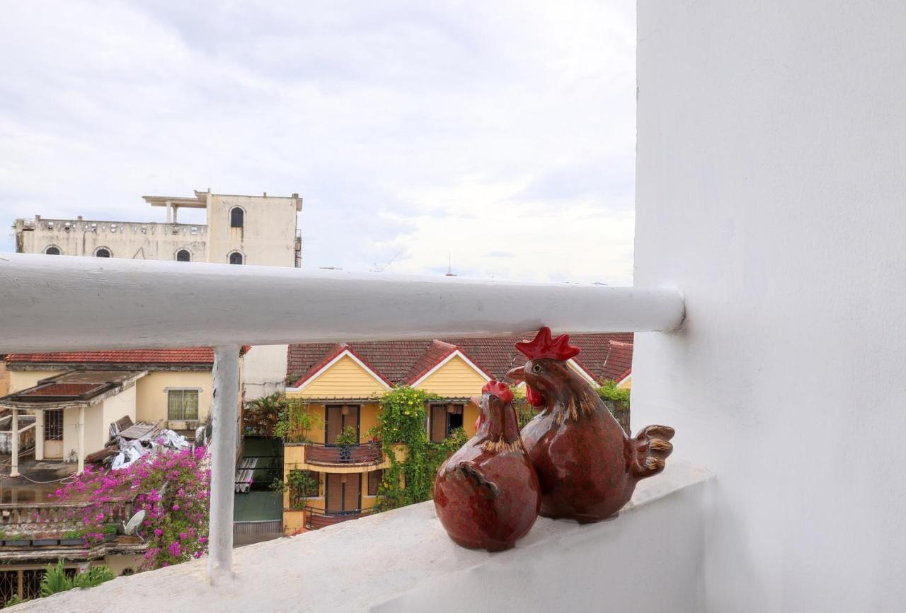 Charming Riverside Hotel Huế Kültér fotó