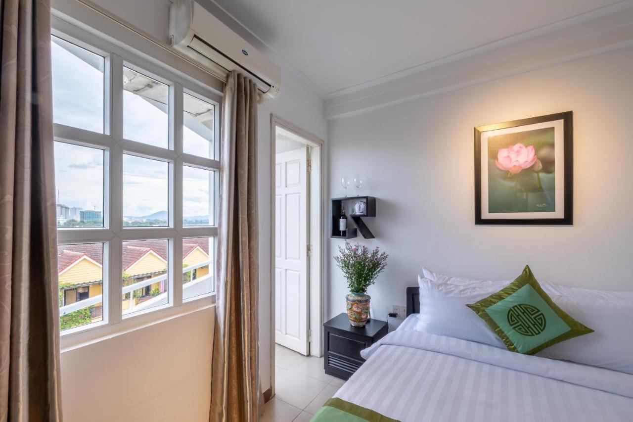 Charming Riverside Hotel Huế Kültér fotó