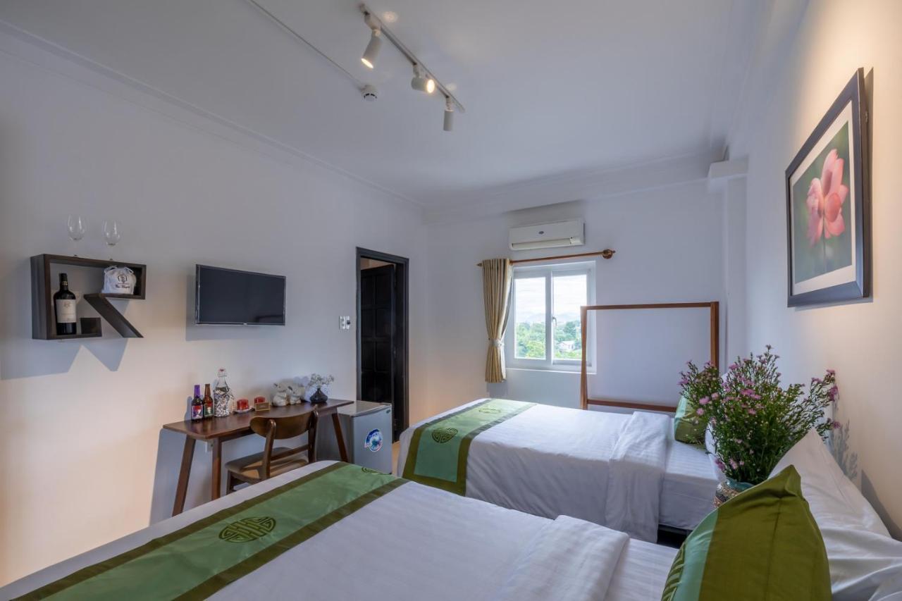 Charming Riverside Hotel Huế Kültér fotó