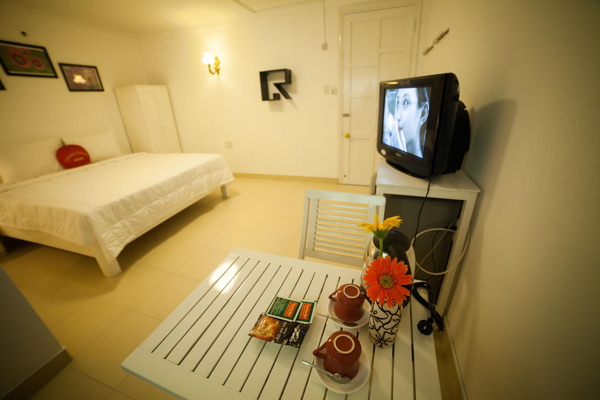 Charming Riverside Hotel Huế Kültér fotó