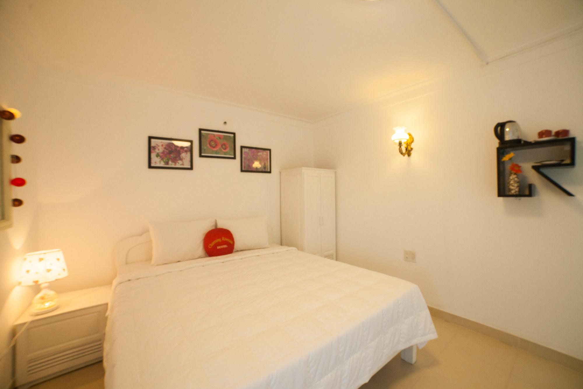 Charming Riverside Hotel Huế Kültér fotó