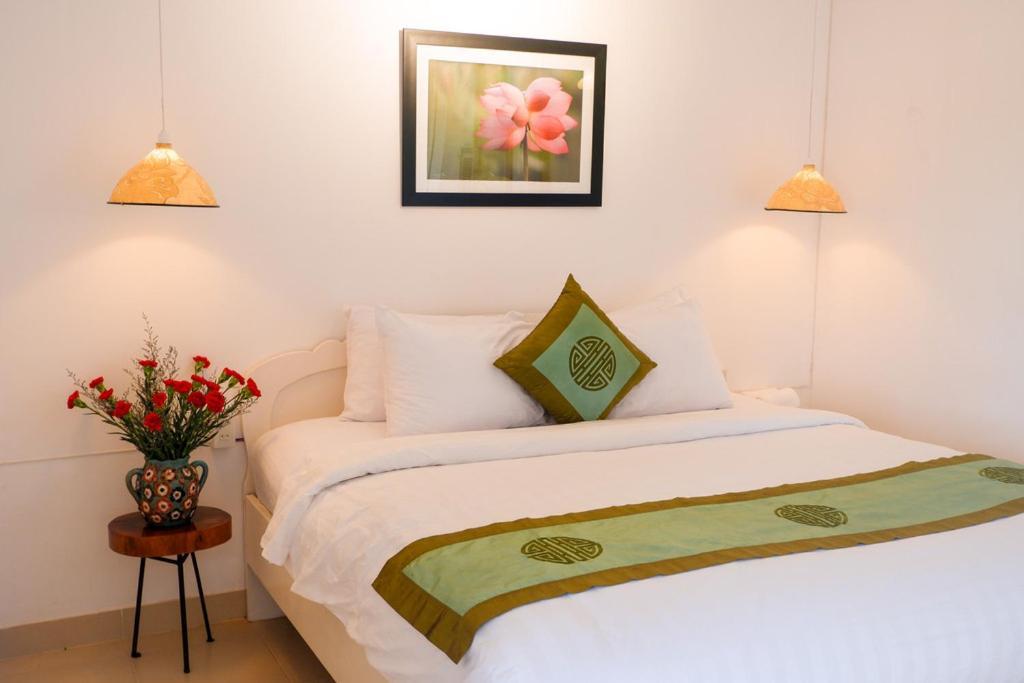 Charming Riverside Hotel Huế Kültér fotó
