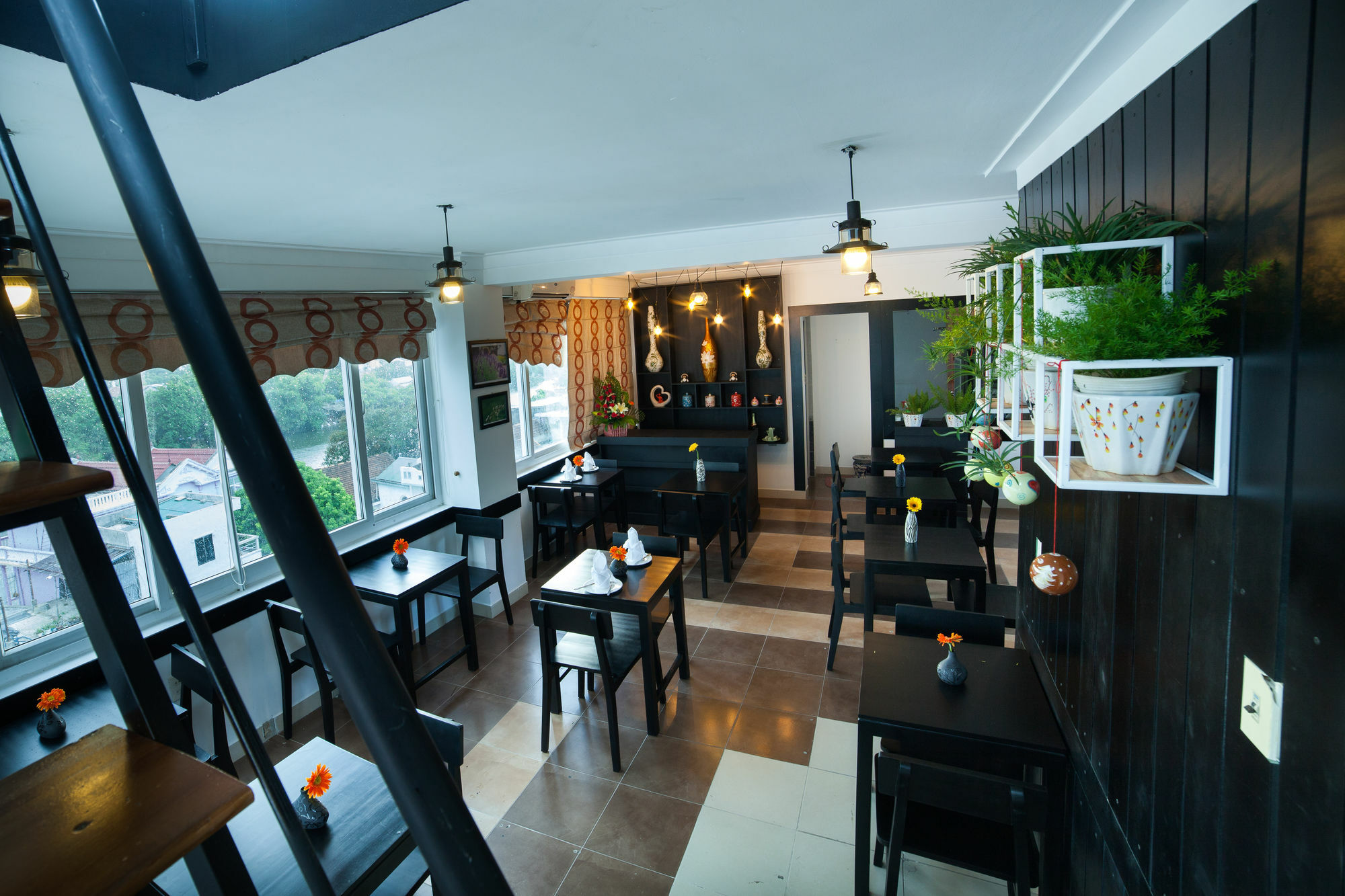 Charming Riverside Hotel Huế Kültér fotó