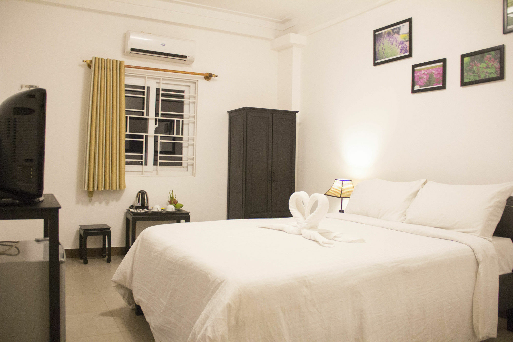Charming Riverside Hotel Huế Kültér fotó